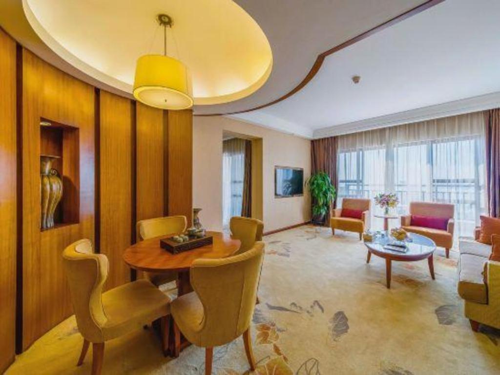 Ocean Spring Metropark Hotel Ču-chaj Exteriér fotografie